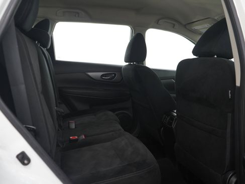Used 2014 Nissan Rogue S FWD image 13
