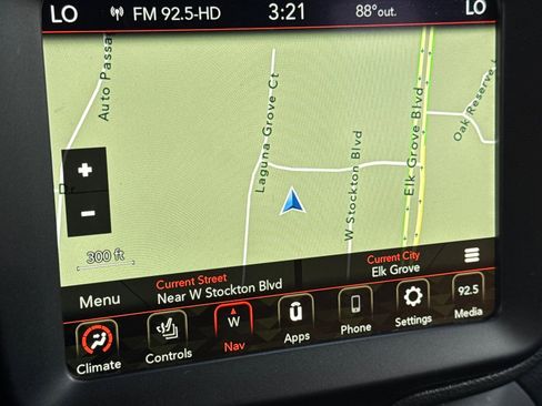 Used 2022 Jeep Renegade Trailhawk AWD/4WD image 20