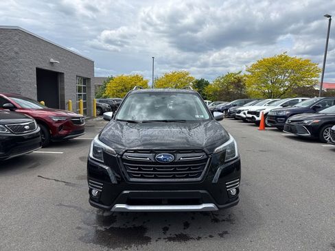 Used 2024 Subaru Forester Touring AWD/4WD image 10