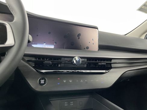 New 2025 Nissan Murano SV image 24