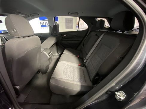 Used 2022 Chevrolet Equinox LT image 30