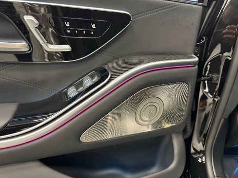 Used 2024 Mercedes-Benz S 63 AMG S w/ Carbon Fiber Exterior Package image 52