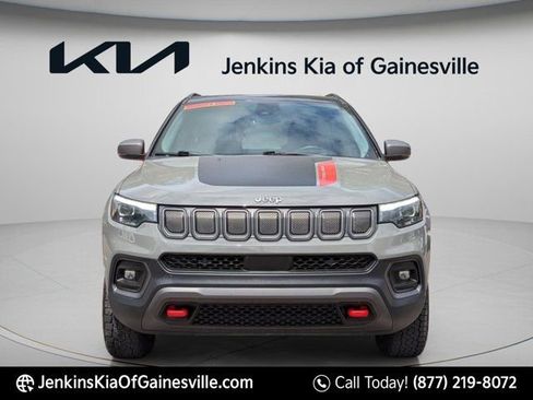Used 2022 Jeep Compass Trailhawk w/ Trailhawk Elite Group AWD/4WD image 11