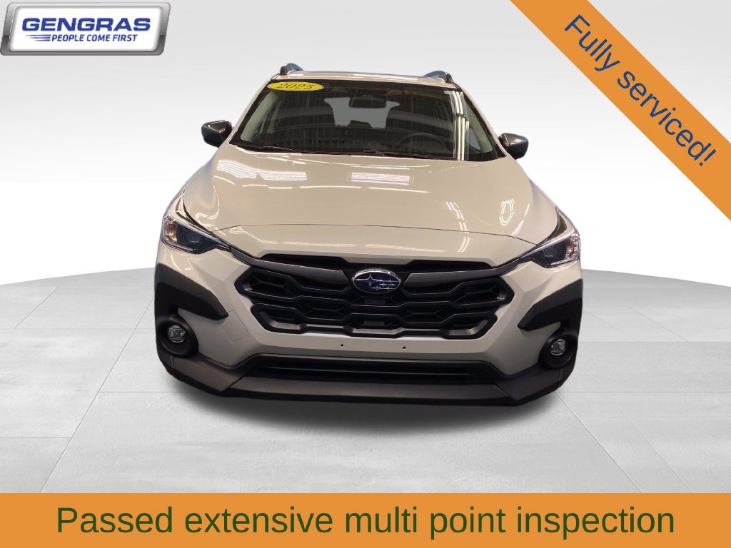 Used 2025 Subaru Crosstrek 2.5i Premium AWD/4WD image 3