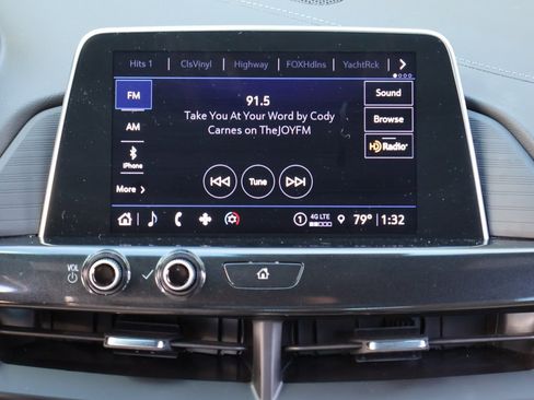 Used 2023 Cadillac CT4 Luxury image 16