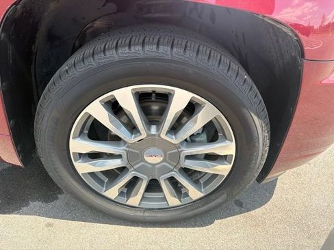 Used 2017 GMC Terrain Denali FWD image 4