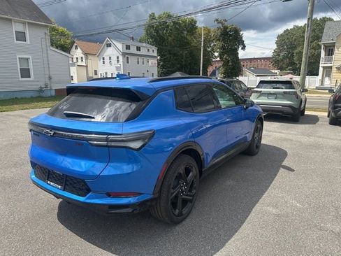 New 2025 Chevrolet Equinox EV RS FWD image 5