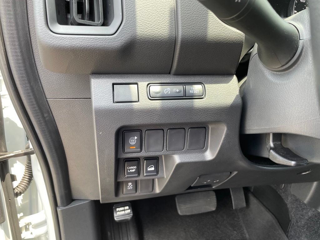 Used 2026 Nissan Frontier S AWD/4WD image 13