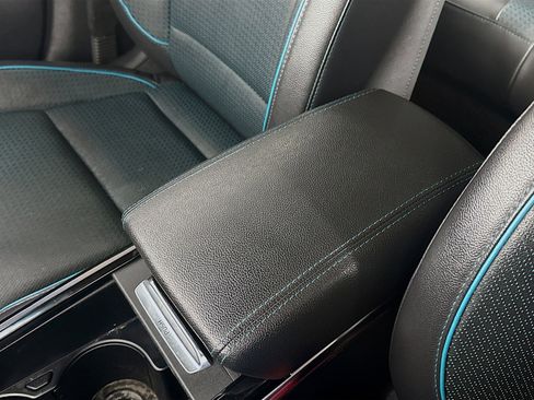 Used 2020 Kia Niro EX Premium FWD image 18