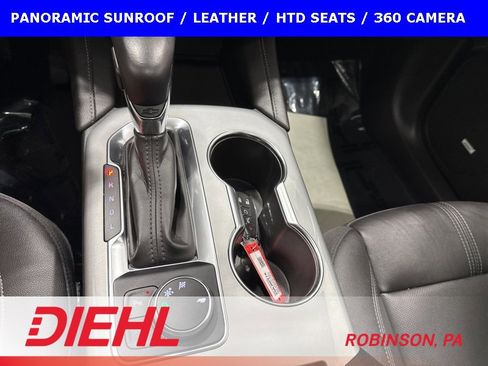 Used 2022 Chevrolet Blazer LT w/ Sound & Technology Package image 35