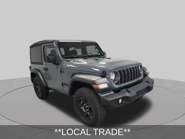 Used 2026 Jeep Wrangler Sport AWD/4WD image 3