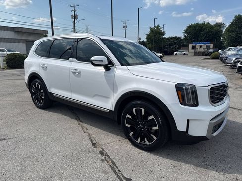 Used 2023 Kia Telluride SX AWD/4WD image 7