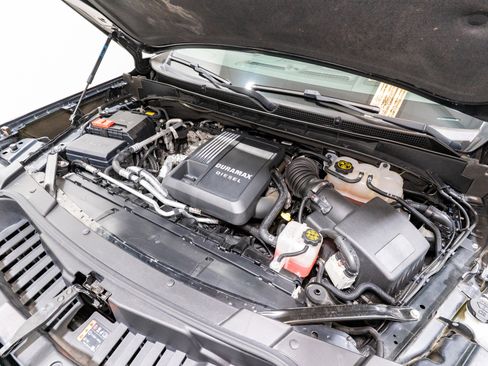 Used 2023 GMC Yukon Denali Ultimate AWD/4WD image 39
