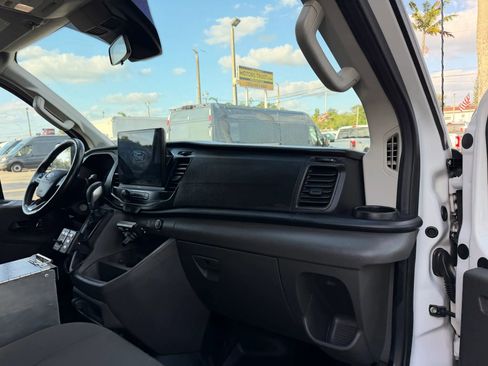 Used 2022 Ford Transit 350 Low Roof RWD image 20