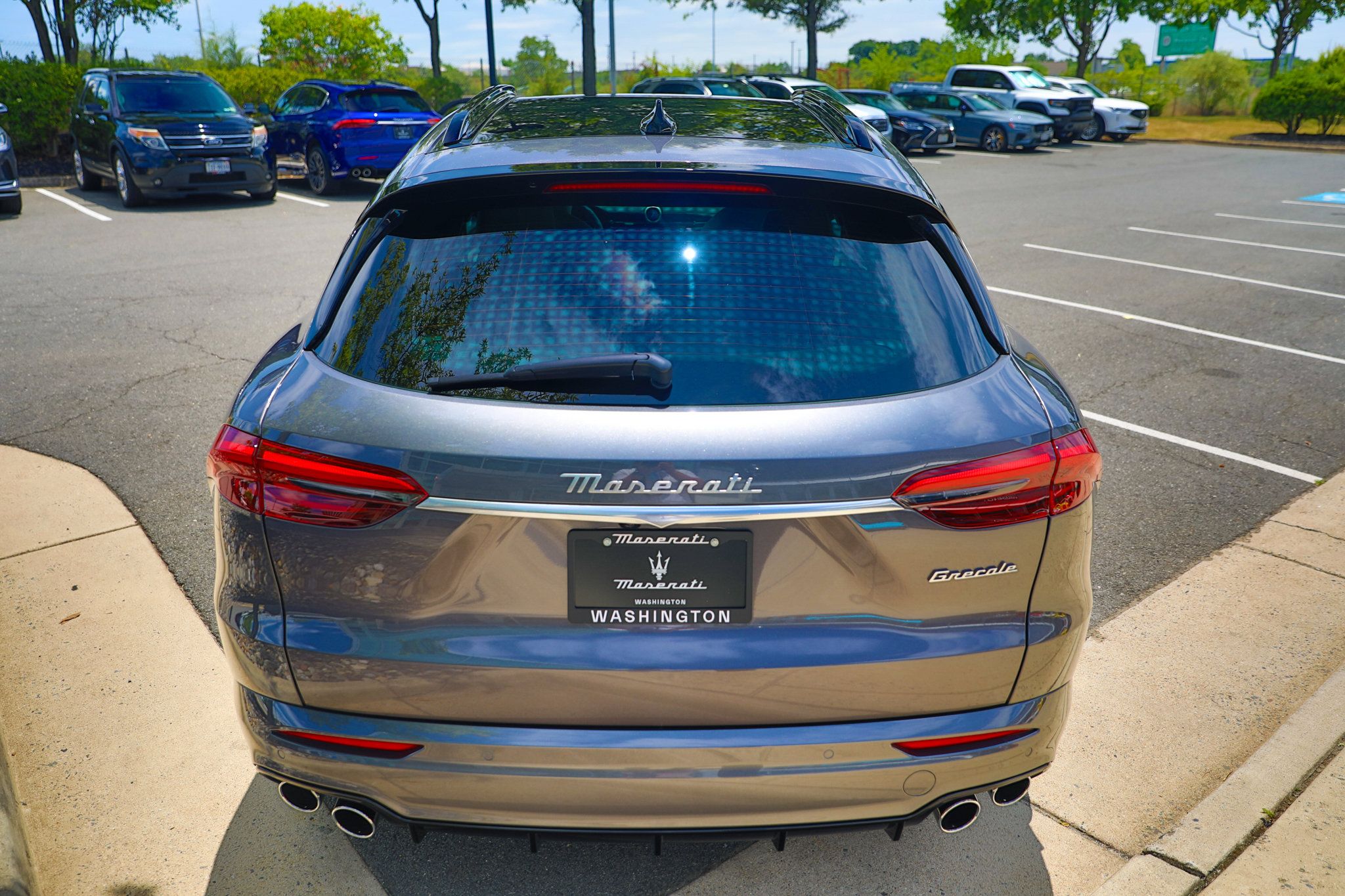 Used 2024 Maserati Grecale Modena AWD/4WD image 6