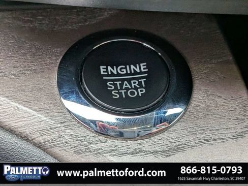Used 2024 Ford Explorer Platinum w/ Technology Package AWD/4WD image 26