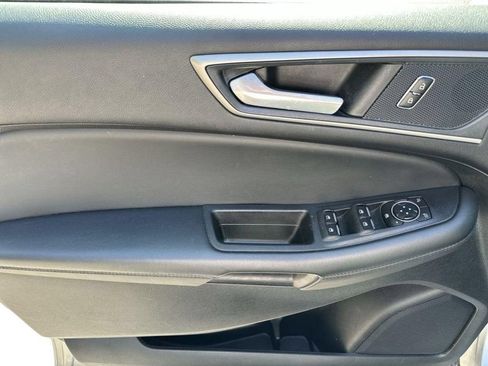 Used 2024 Ford Edge SEL AWD/4WD image 14