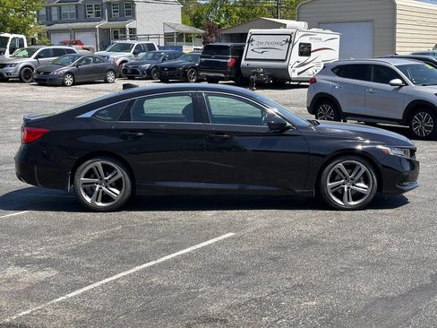 Used 2021 Honda Accord Sport image 4