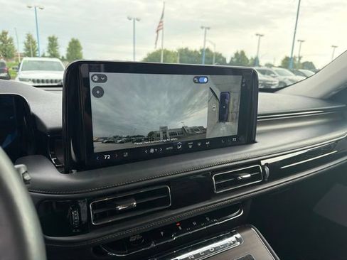 Used 2025 Lincoln Aviator Reserve w/ Equipment Group 201A AWD/4WD image 29