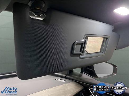 Used 2024 Audi Q4 e-tron Premium image 53