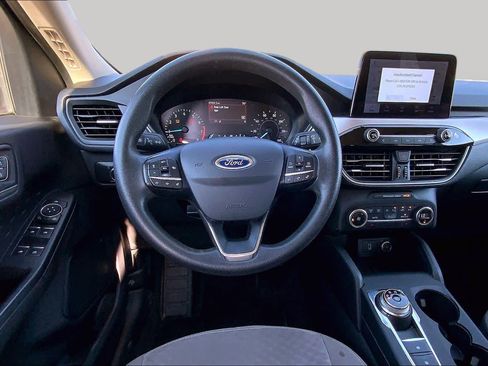 Used 2020 Ford Escape SE FWD image 6
