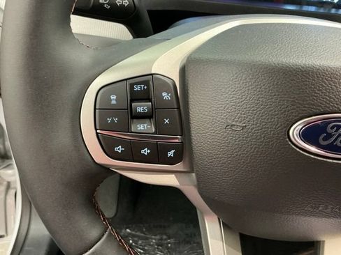 New 2026 Ford Explorer Active AWD/4WD image 27