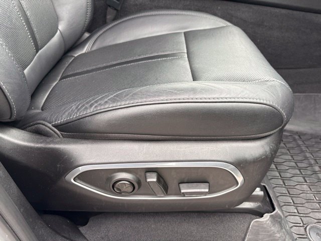 Used 2024 Jeep Wagoneer Series II AWD/4WD image 12
