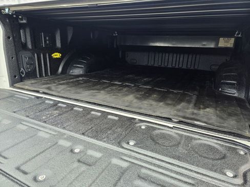 Used 2024 Ford F350 Platinum image 21