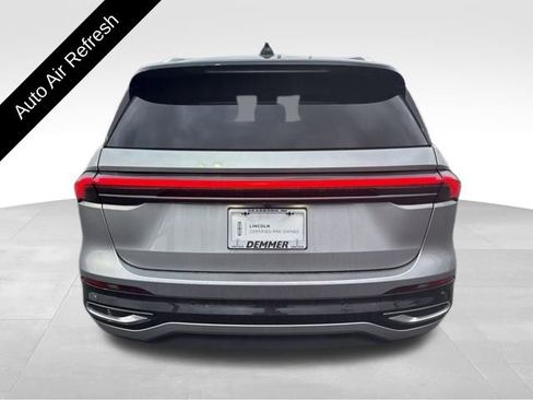 Certified 2024 Lincoln Nautilus Reserve w/ Equipment Group 202A image 5