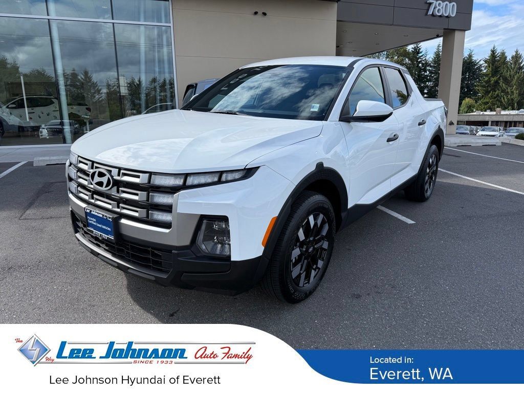 Certified 2025 Hyundai Santa Cruz SE FWD image 1