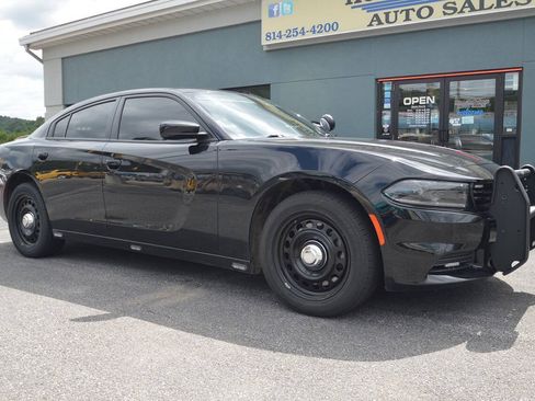 Used 2023 Dodge Charger Police AWD/4WD image 2