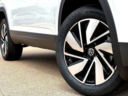 New 2026 Volkswagen Atlas SE