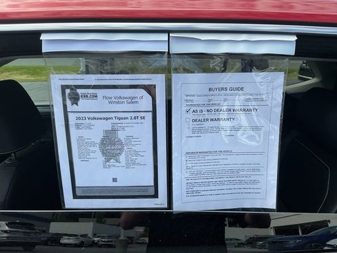 Certified 2023 Volkswagen Tiguan SE w/ Panoramic Sunroof Package FWD image 37