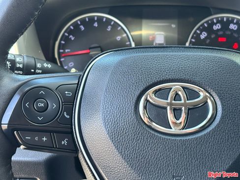 Certified 2021 Toyota RAV4 XLE w/ Convenience Package AWD/4WD image 22