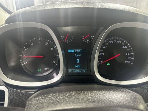 Used 2015 Chevrolet Equinox LS AWD/4WD image 10