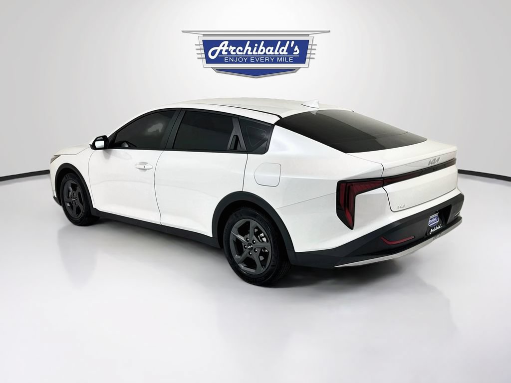 Used 2025 Kia K4 FWD image 6