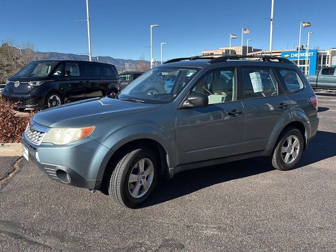 Used 2013 Subaru Forester 2.5X w/ Popular Pkg 2 image 3