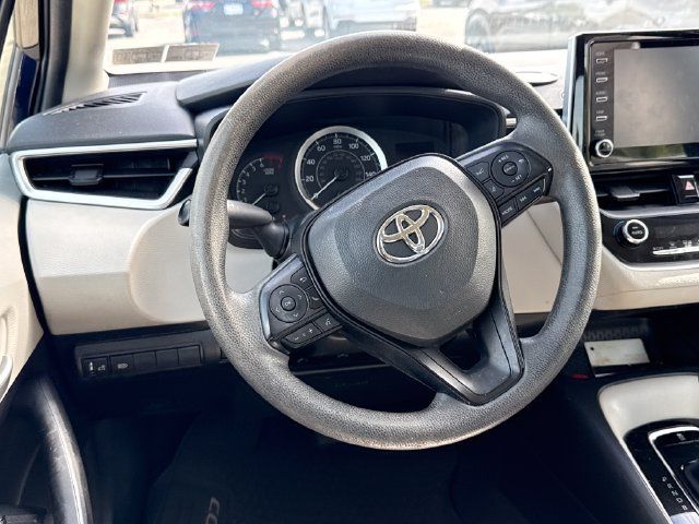 Used 2020 Toyota Corolla LE FWD image 15