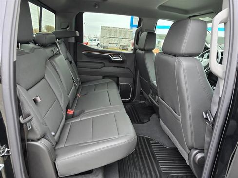 New 2026 Chevrolet Silverado 1500 RST w/ Convenience Package II AWD/4WD image 12