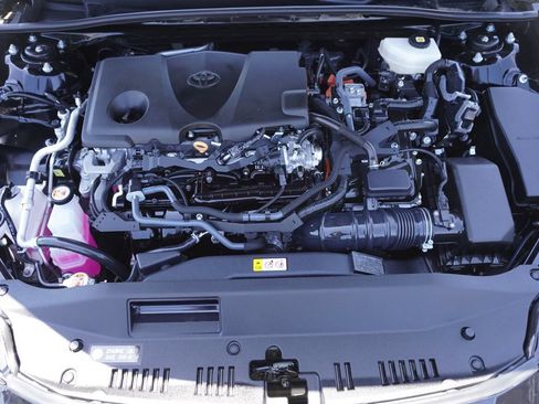 Used 2025 Toyota Camry LE FWD image 20