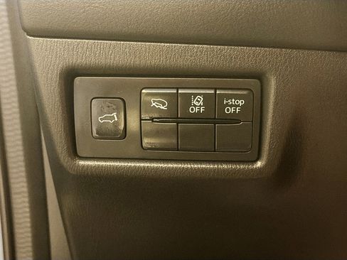 Used 2025 MAZDA CX-5 Carbon Edition image 17