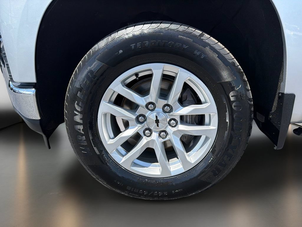 Certified 2021 Chevrolet Silverado 1500 LT AWD/4WD image 10