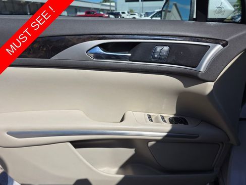 Used 2016 Lincoln MKZ w/ Equipment Group 300A Reserve FWD image 26