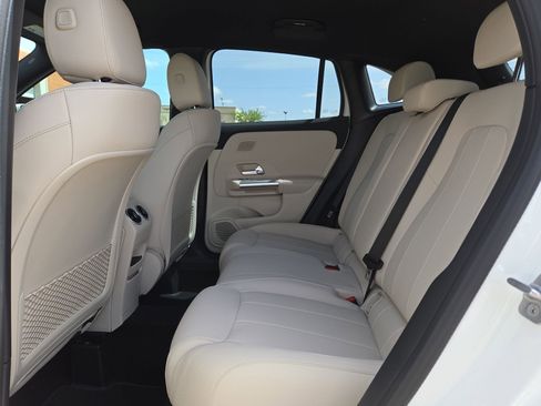 New 2025 Mercedes-Benz GLA 250 image 13