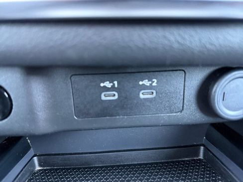 Used 2024 Nissan Rogue S AWD/4WD image 19