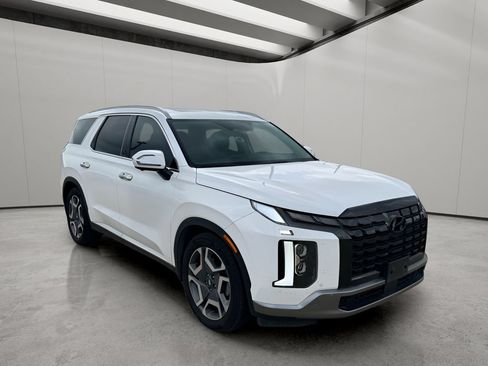 Used 2024 Hyundai Palisade Limited AWD/4WD image 4