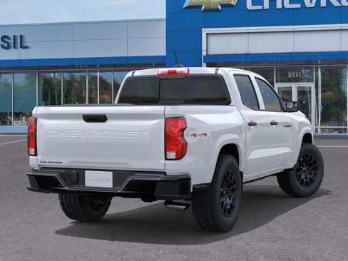 New 2026 Chevrolet Colorado W/T w/ WT Custom Package AWD/4WD image 4