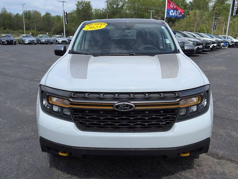Used 2023 Ford Maverick Tremor AWD/4WD image 3