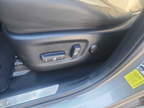 Used 2018 Lexus NX 300 FWD image 17