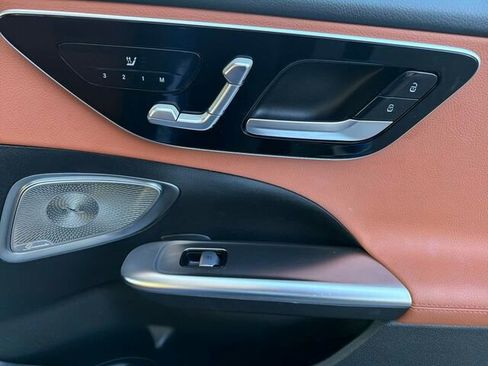 Certified 2022 Mercedes-Benz C 300 Sedan image 21